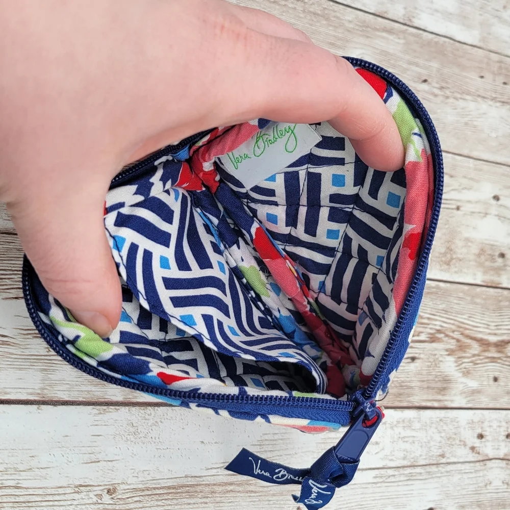 Vera Bradley Summer Cottage Floral Wristlet Zip Wallet Retired Pattern